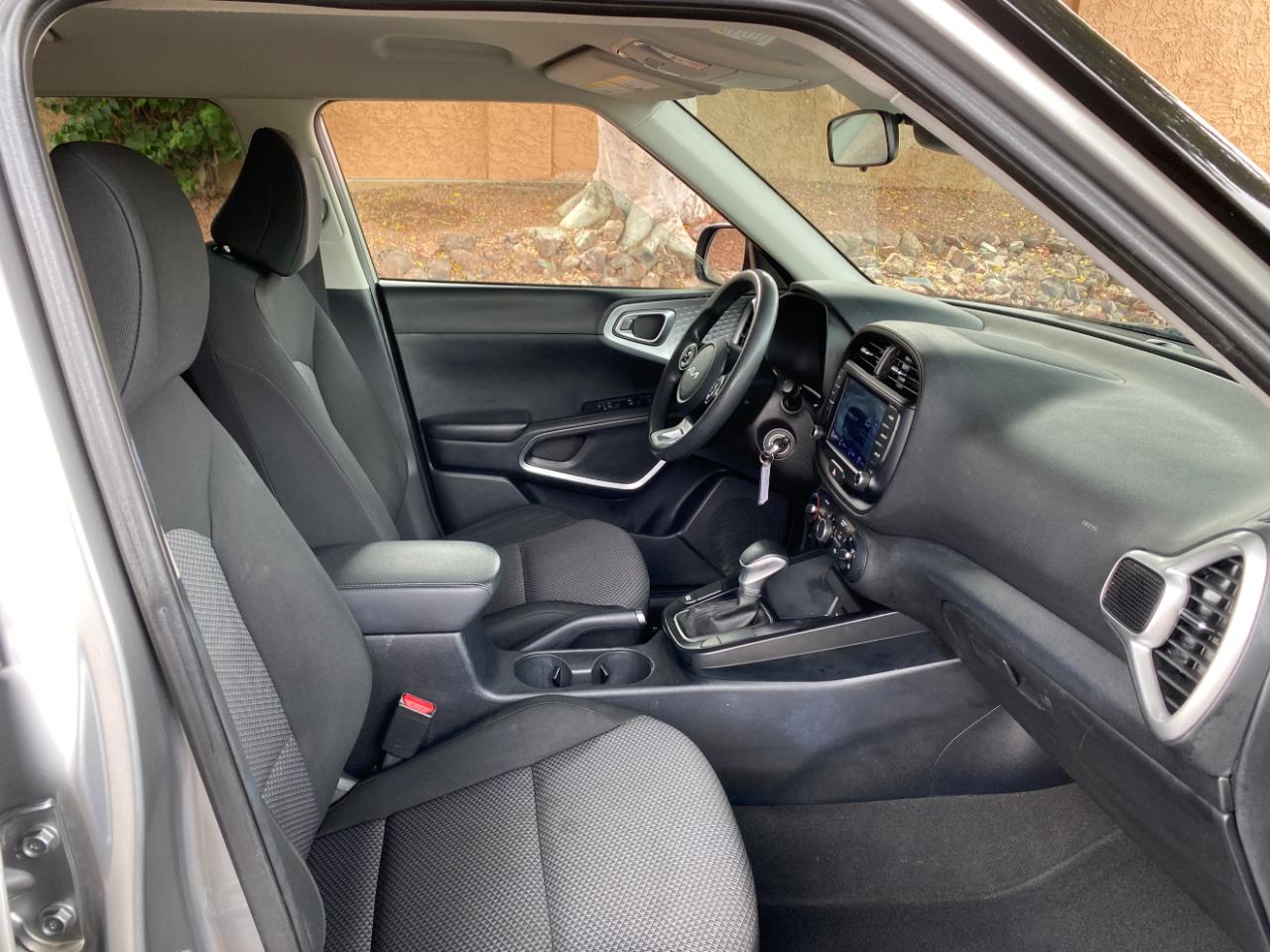 Kia Soul LX IVT 2022