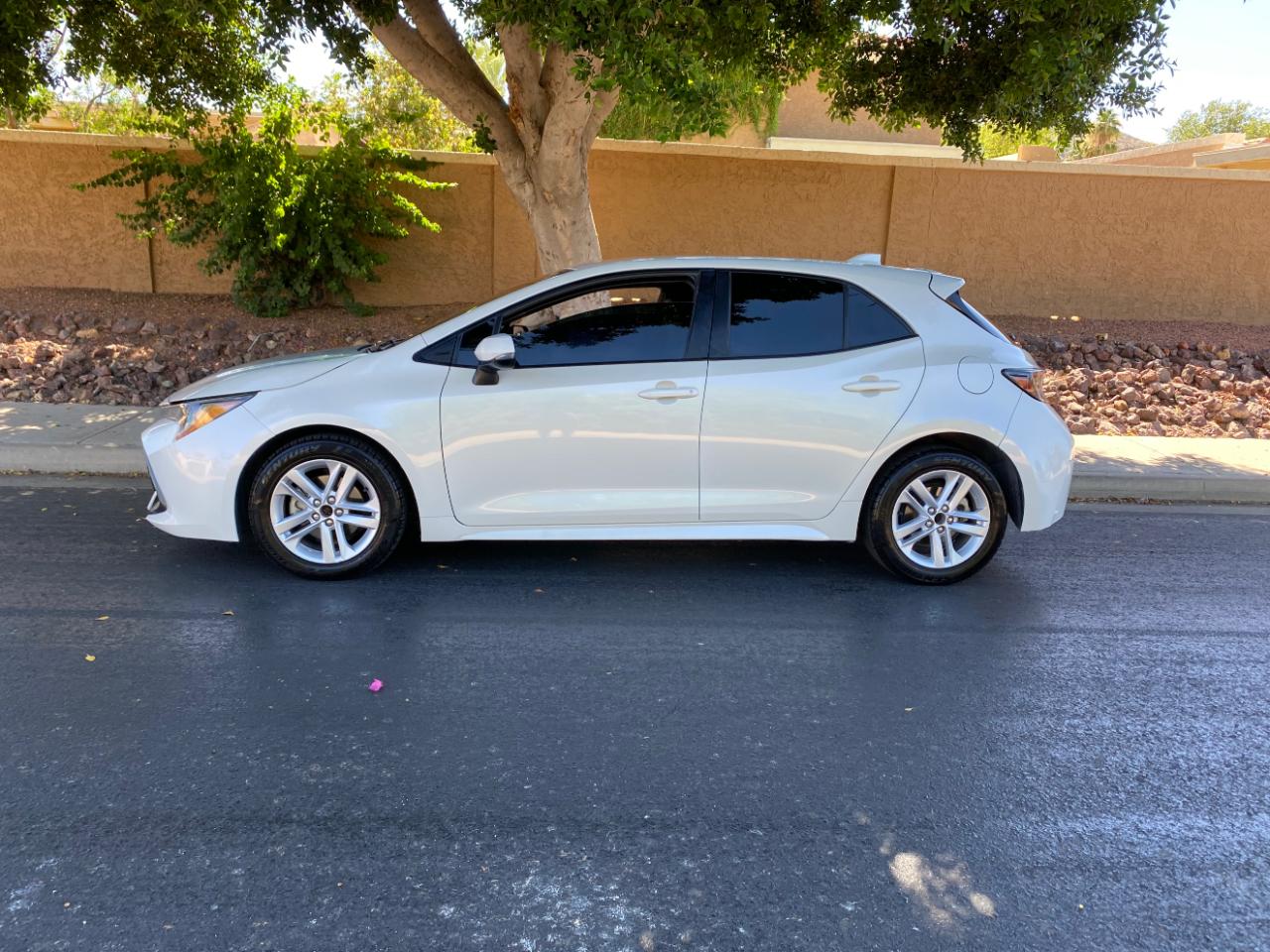 Toyota Corolla Hatchback SE CVT (Natl) 2019