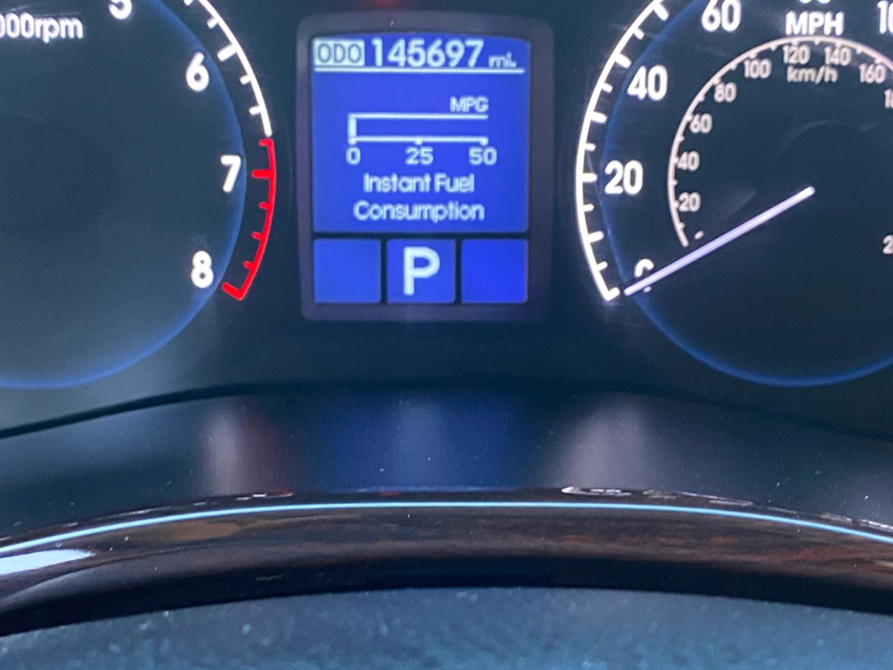 Hyundai Genesis 4dr Sdn V6 3.8L 2012