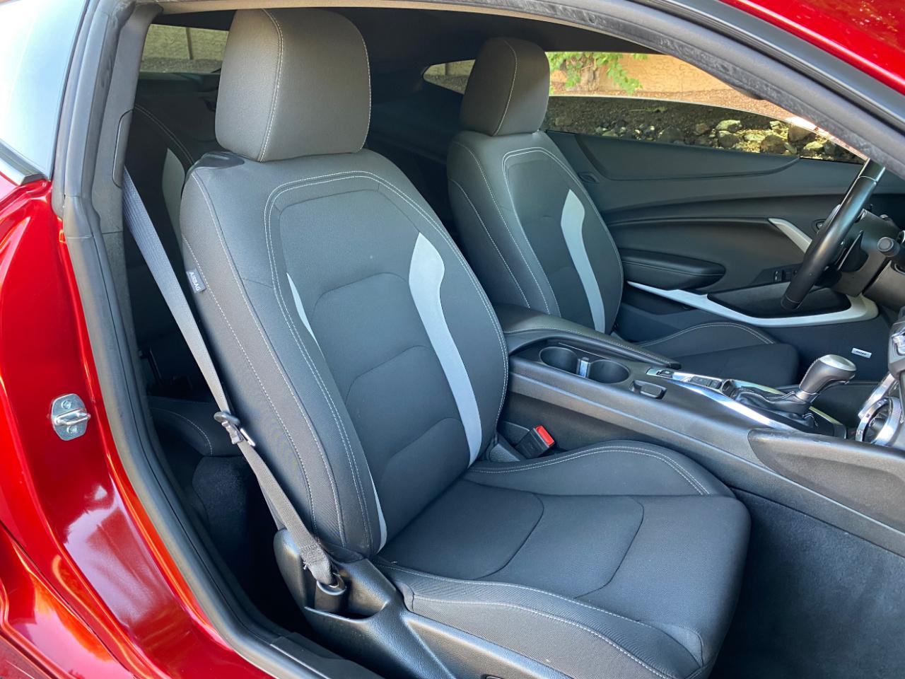 Chevrolet Camaro 2dr Cpe 1LT 2023