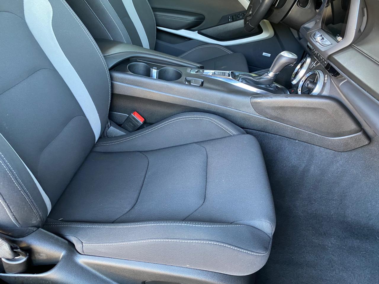 Chevrolet Camaro 2dr Cpe 1LT 2023