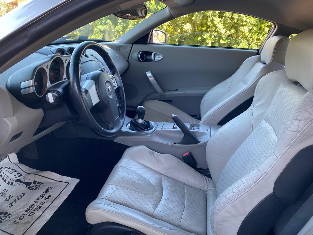 Nissan 350Z 2dr Cpe Touring Manual Trans 2003