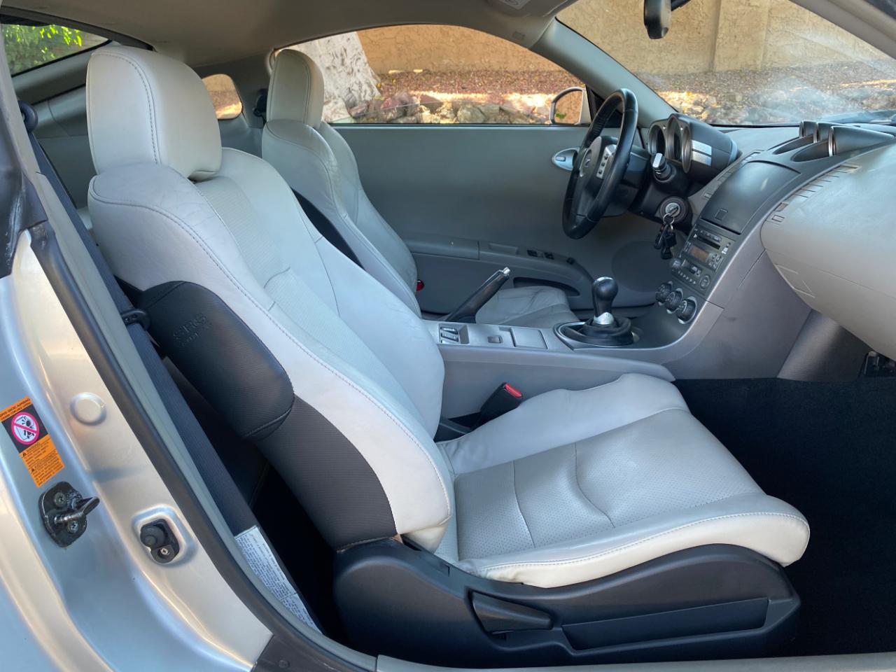 Nissan 350Z 2dr Cpe Touring Manual Trans 2003