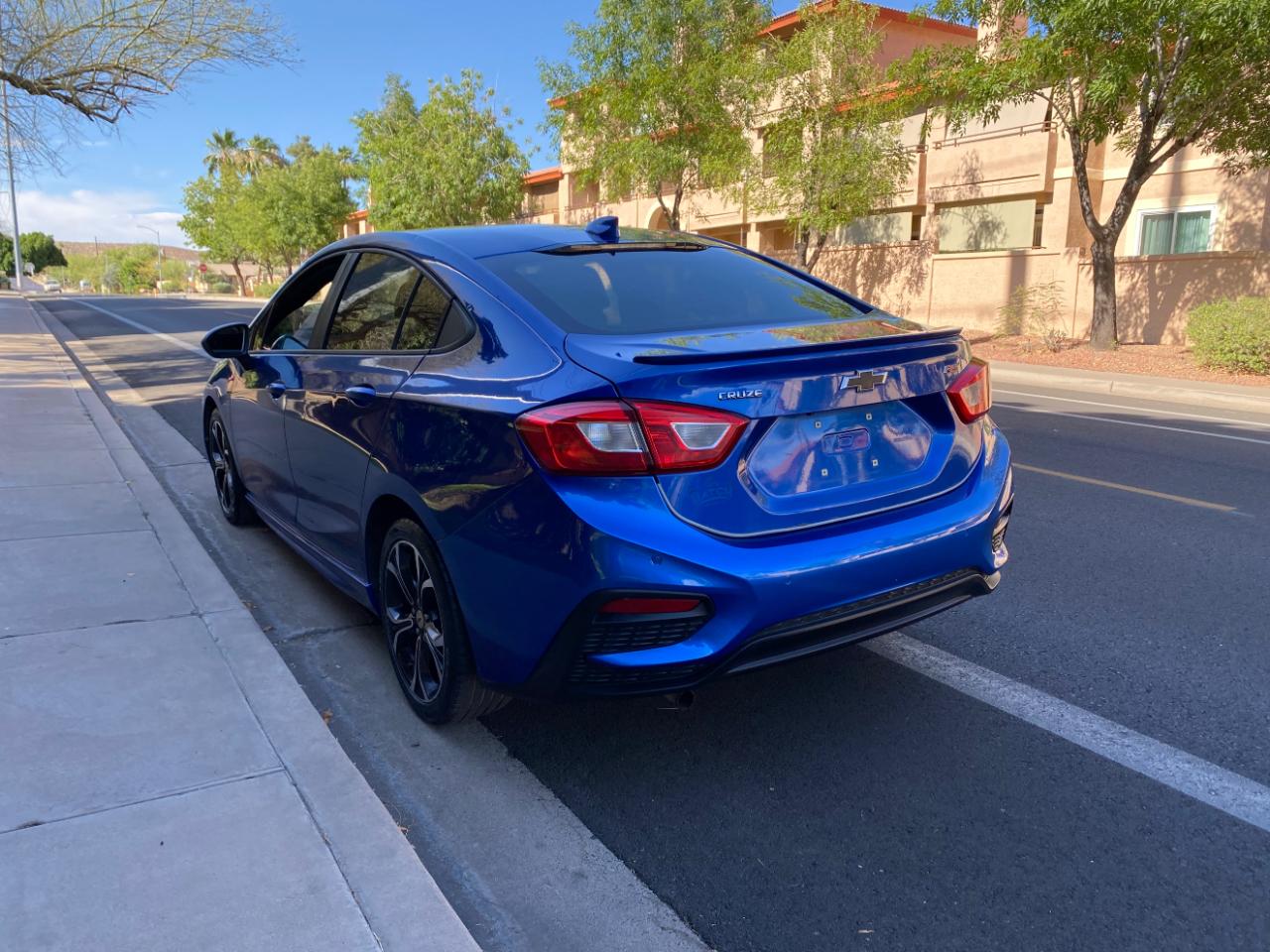 Chevrolet Cruze 4dr Sdn LT 2019