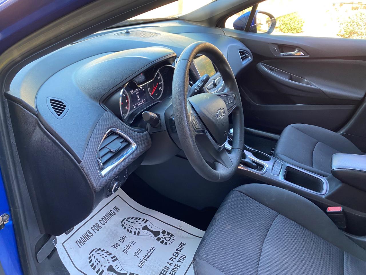 Chevrolet Cruze 4dr Sdn LT 2019