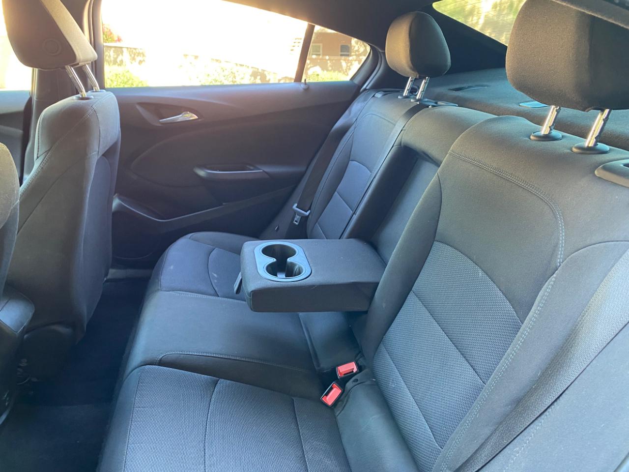 Chevrolet Cruze 4dr Sdn LT 2019