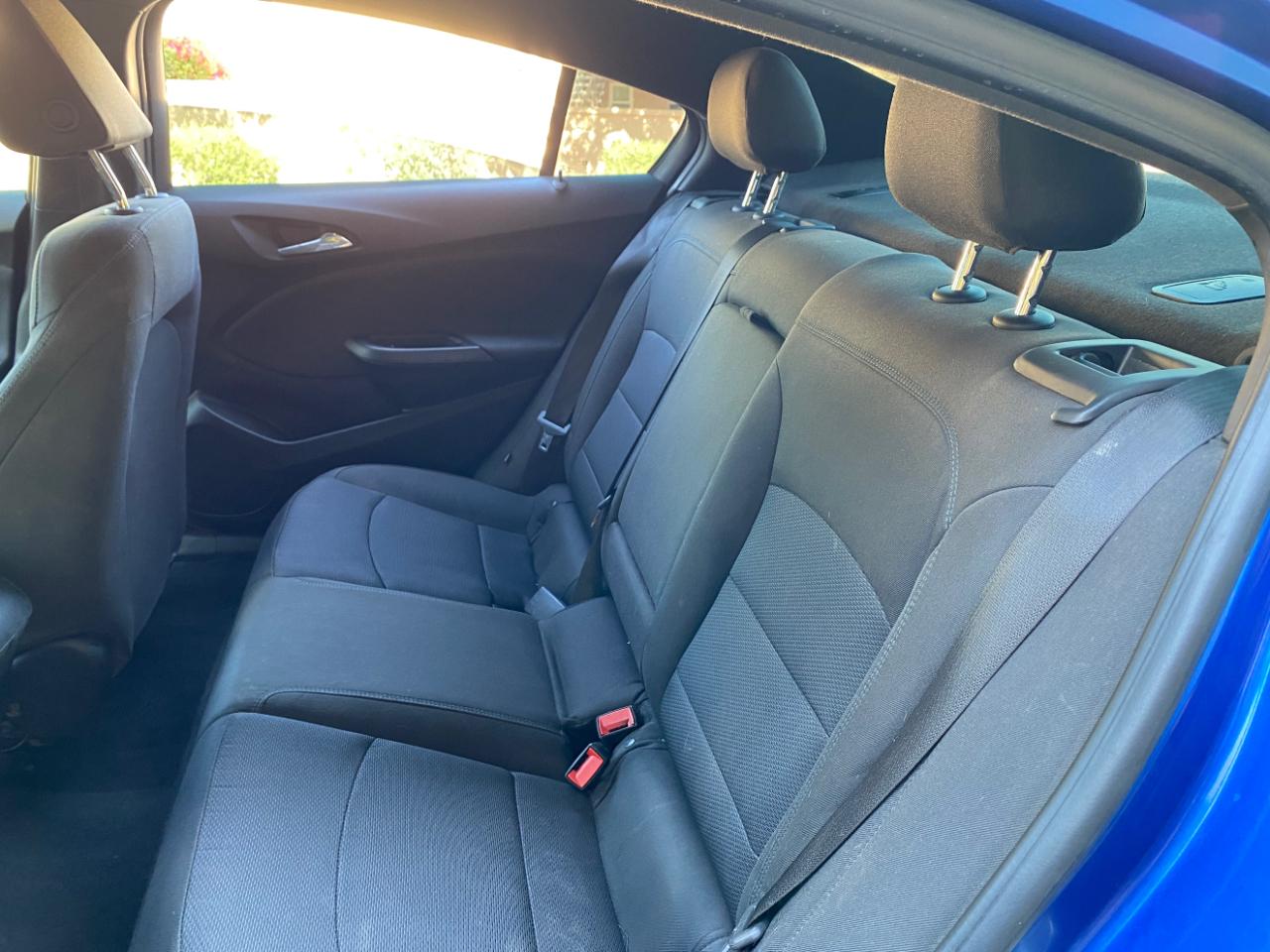 Chevrolet Cruze 4dr Sdn LT 2019