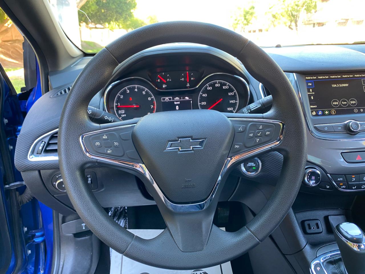 Chevrolet Cruze 4dr Sdn LT 2019