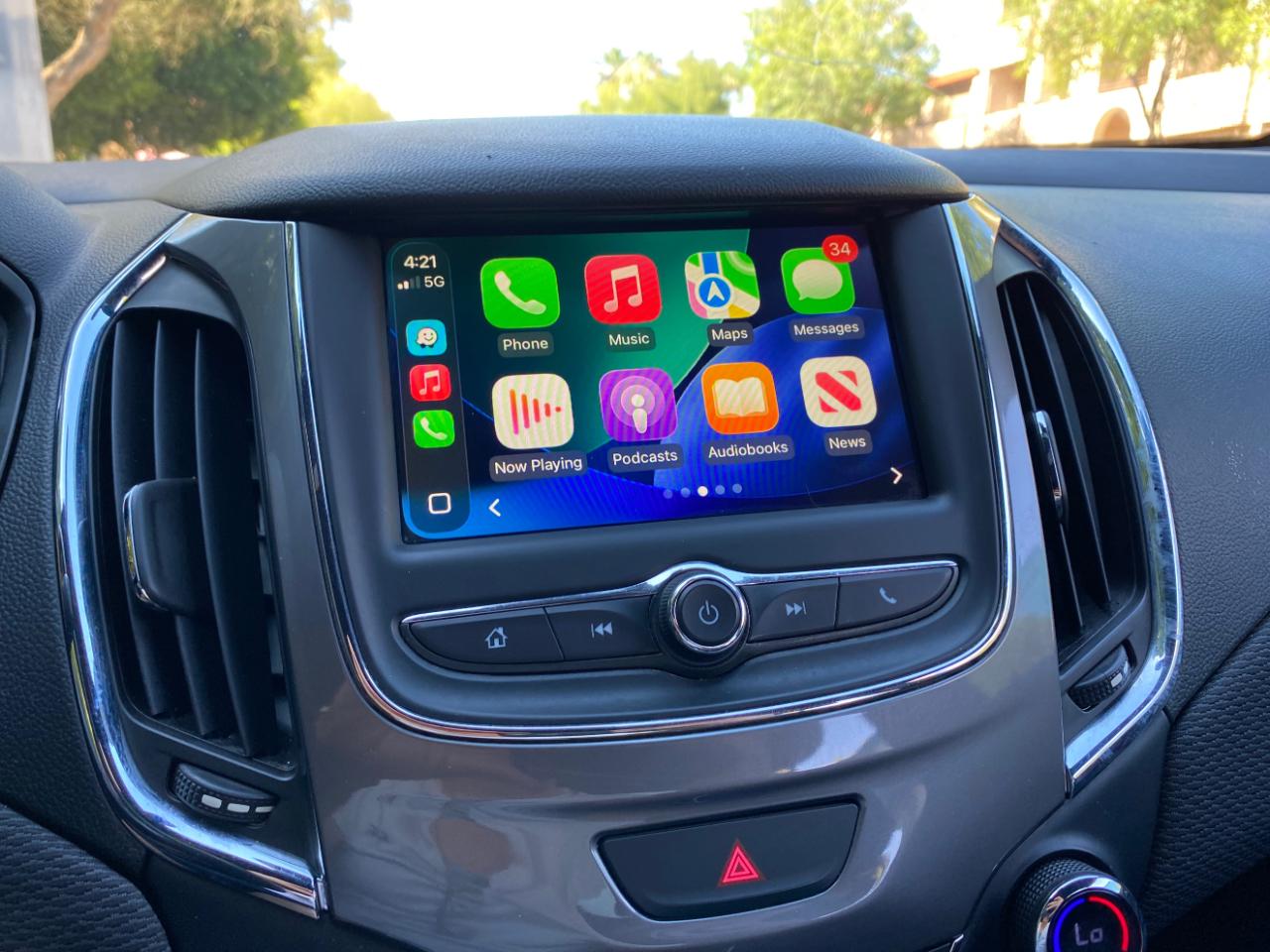 Chevrolet Cruze 4dr Sdn LT 2019