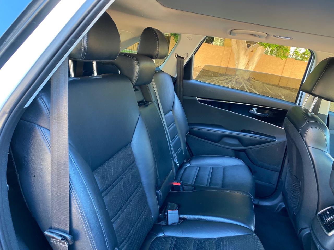 Kia Sorento EX V6 FWD 2020
