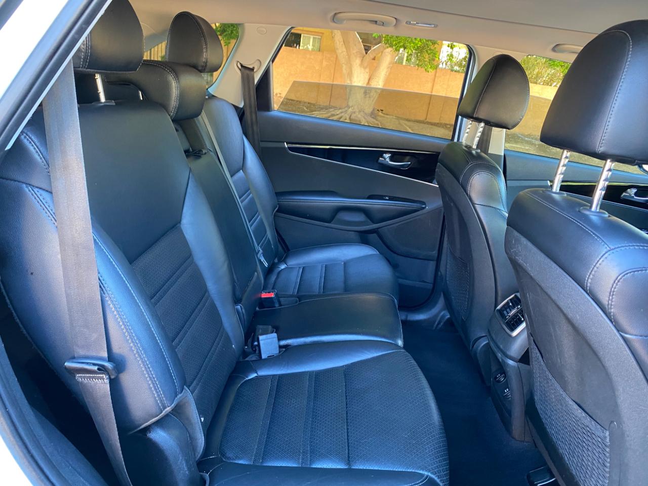 Kia Sorento EX V6 FWD 2020