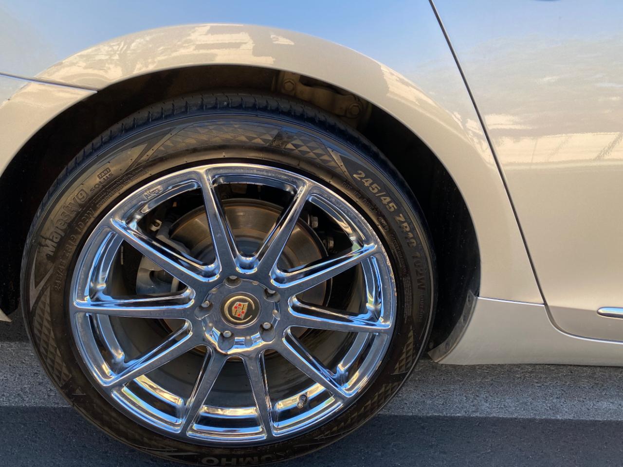 Cadillac XTS 4dr Sdn Luxury FWD 2018