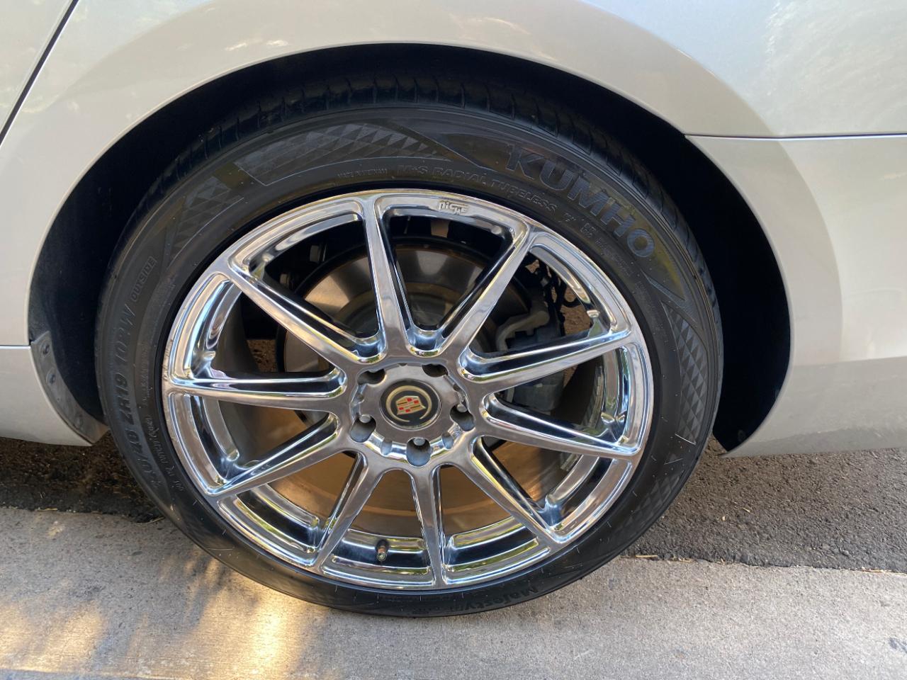 Cadillac XTS 4dr Sdn Luxury FWD 2018