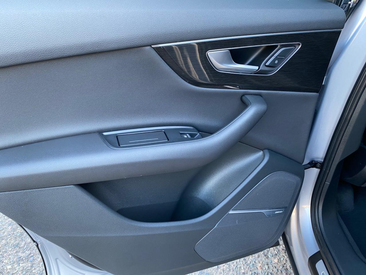 Audi Q7 Premium Plus 45 TFSI quattro 2020
