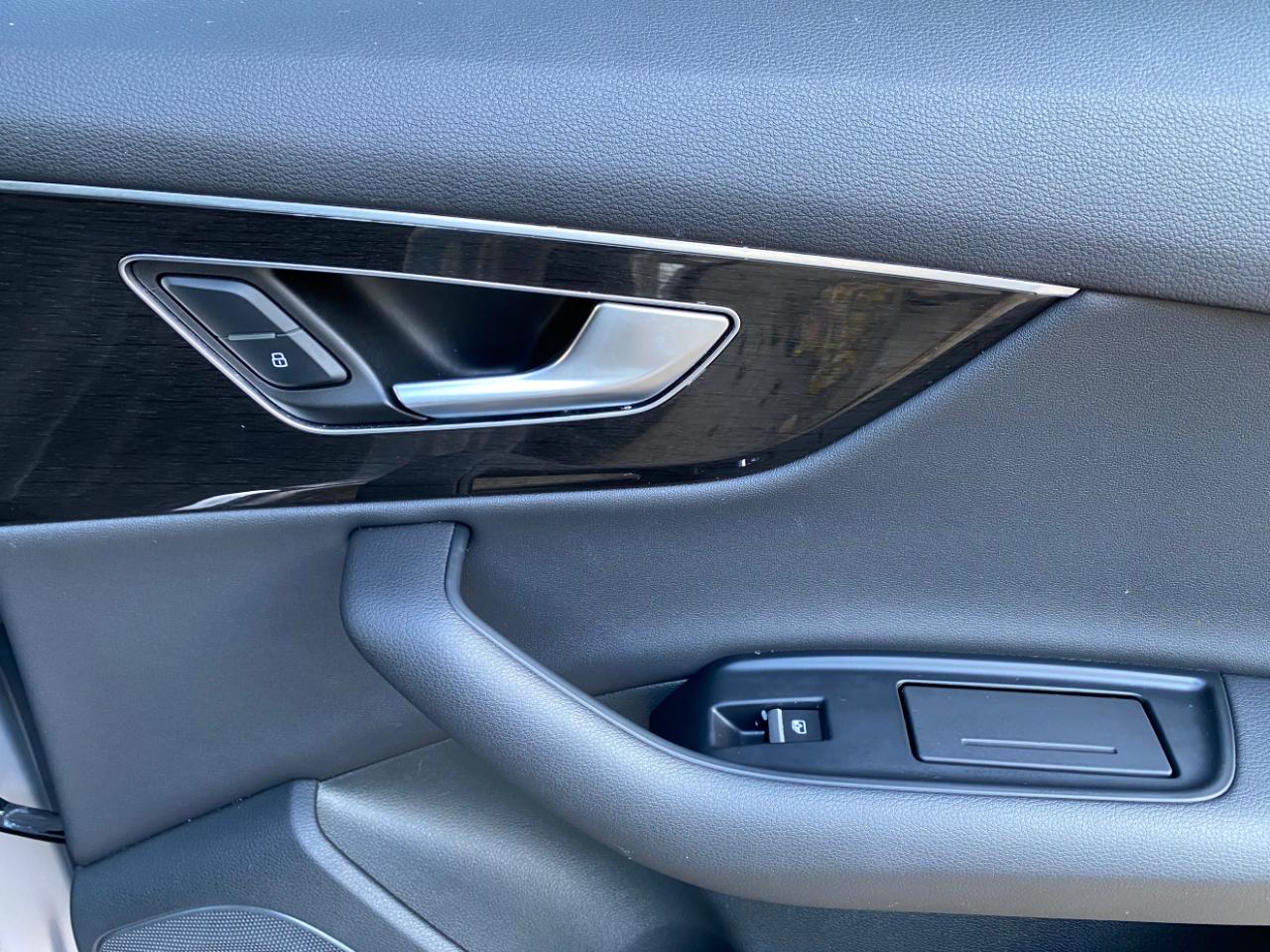 Audi Q7 Premium Plus 45 TFSI quattro 2020