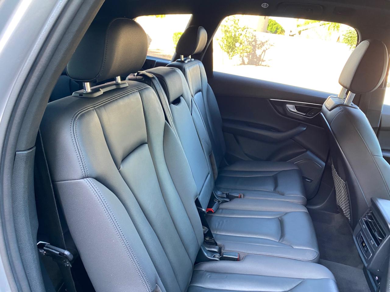 Audi Q7 Premium Plus 45 TFSI quattro 2020