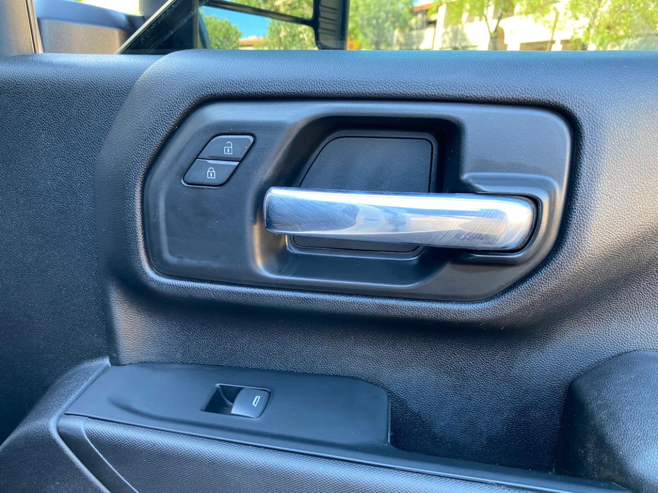 GMC Sierra 2500HD 2WD Crew Cab 172" Pro 2023
