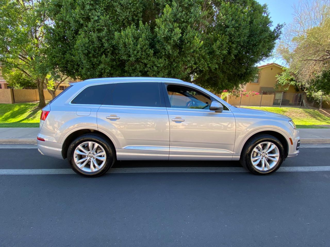 Audi Q7 Premium 55 TFSI quattro 2019