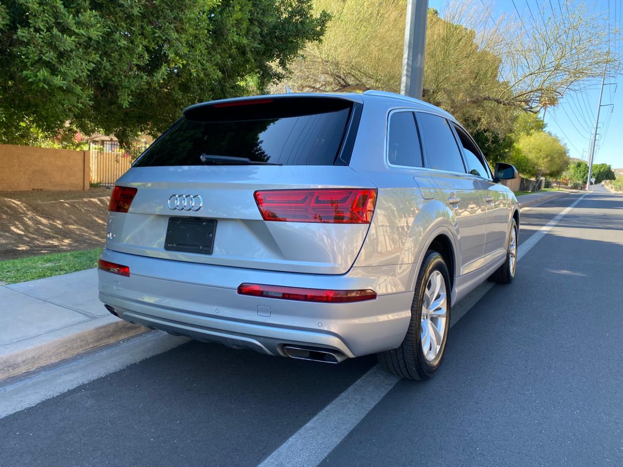 Audi Q7 Premium 55 TFSI quattro 2019