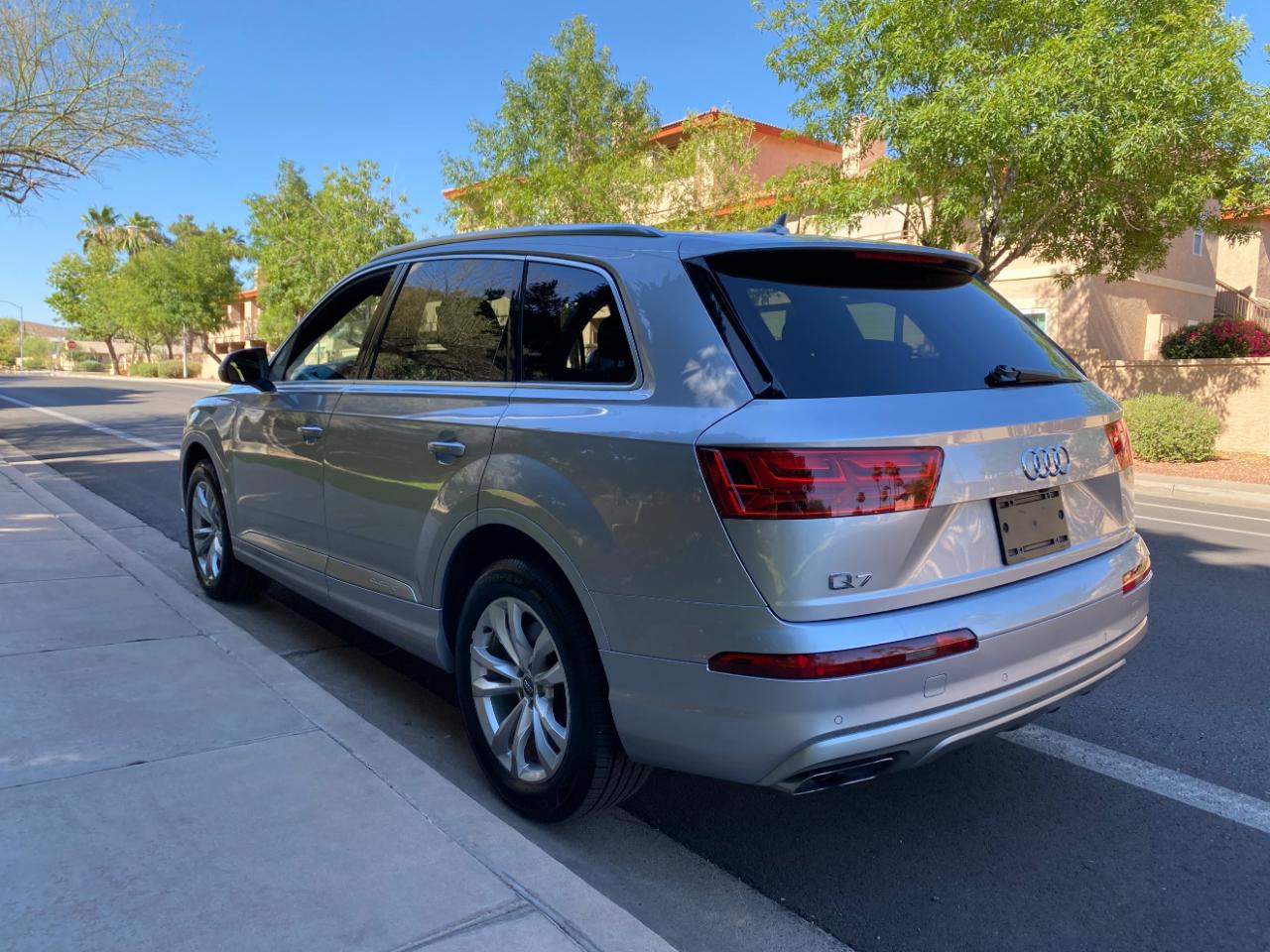 Audi Q7 Premium 55 TFSI quattro 2019