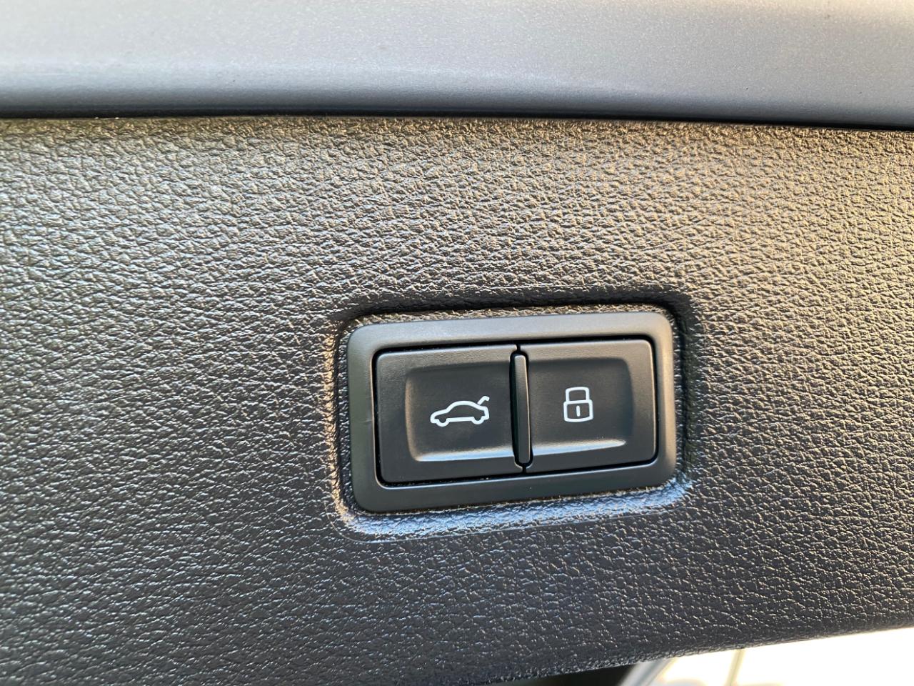 Audi Q7 Premium 55 TFSI quattro 2019