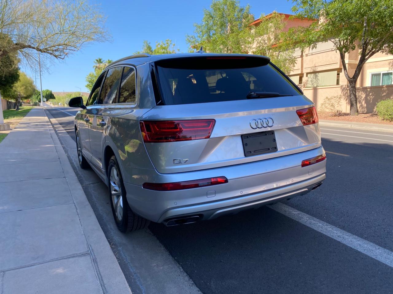 Audi Q7 Premium 55 TFSI quattro 2019