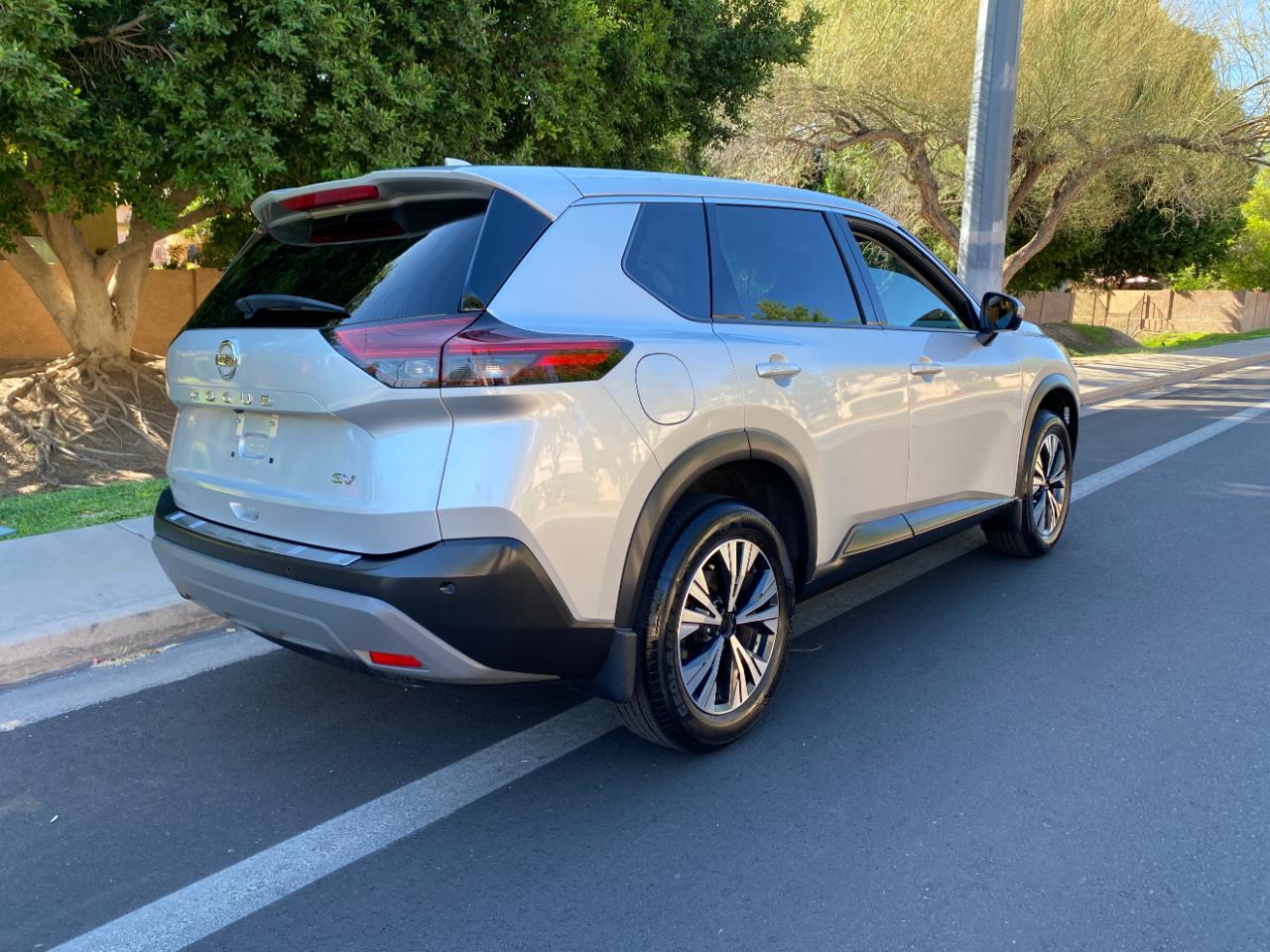 Nissan Rogue FWD SV 2021