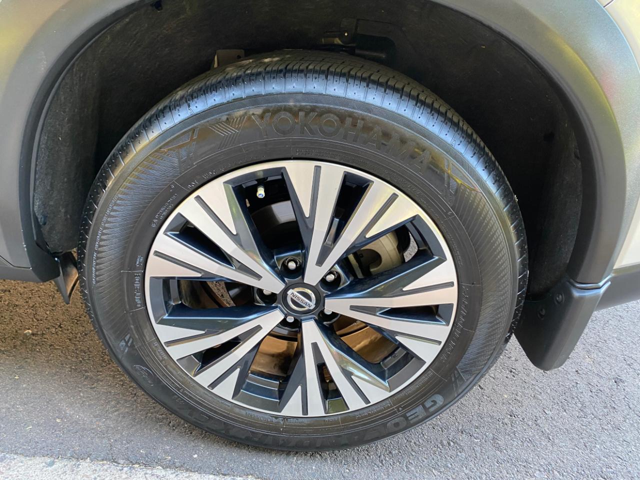 Nissan Rogue FWD SV 2021