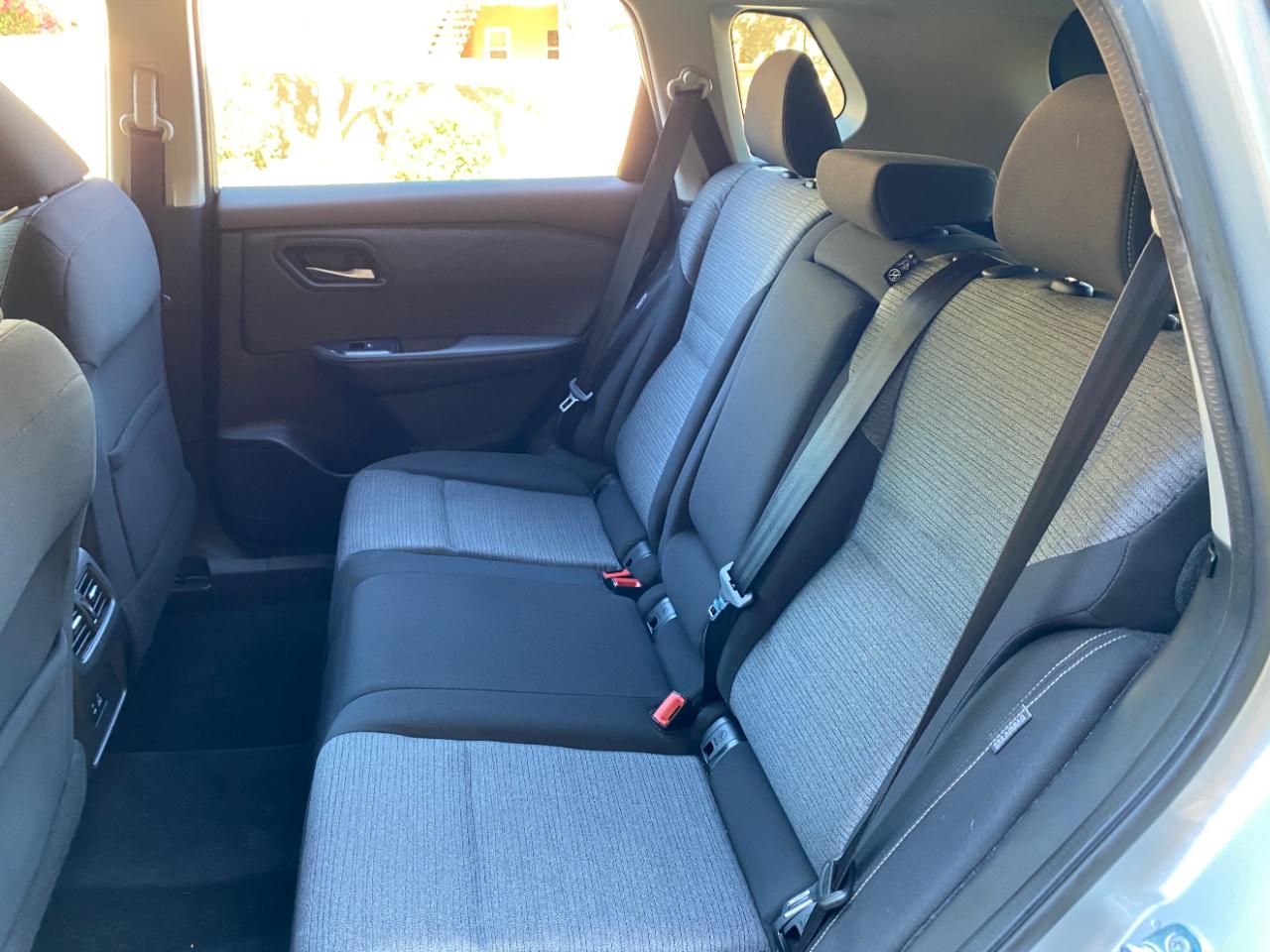 Nissan Rogue FWD SV 2021