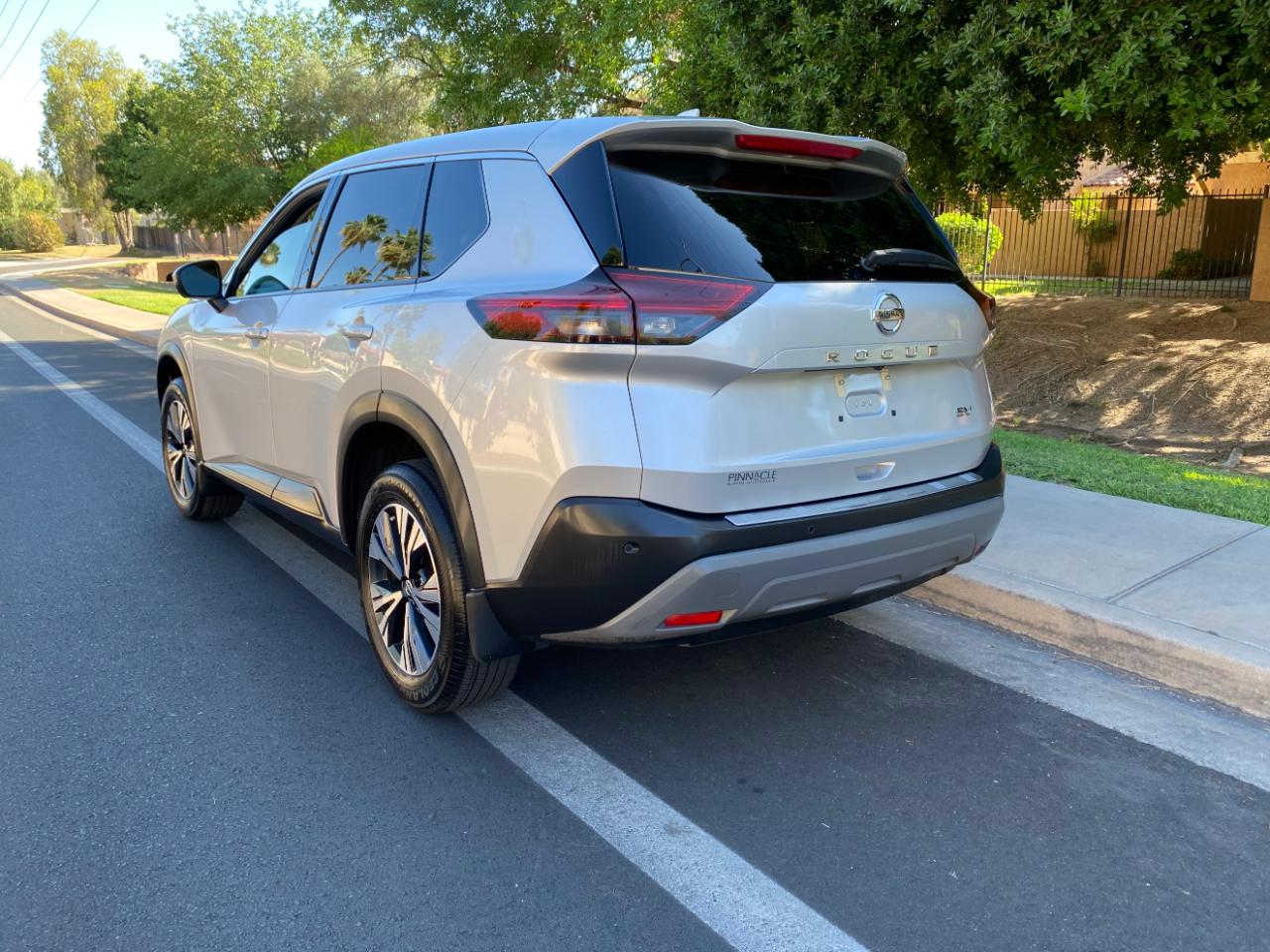 Nissan Rogue FWD SV 2021