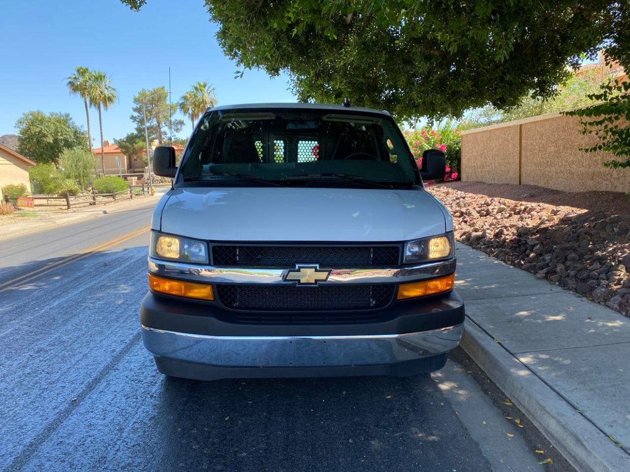 Chevrolet Express Cargo Van RWD 2500 135" 2024