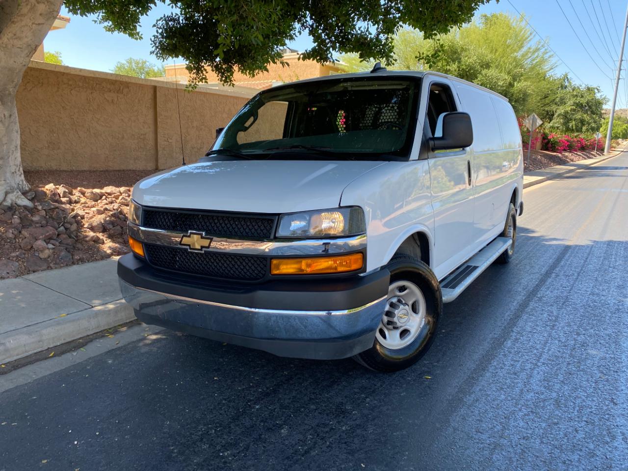 Chevrolet Express Cargo Van RWD 2500 135" 2024