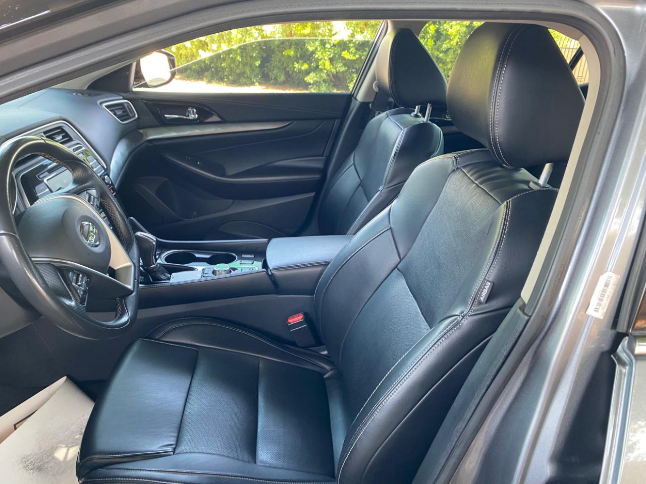 Nissan Maxima SV CVT 2022