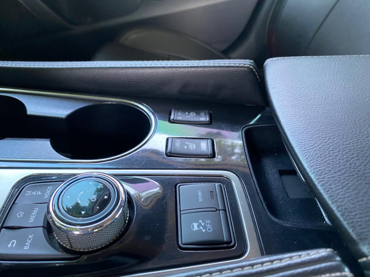 Nissan Maxima SV CVT 2022