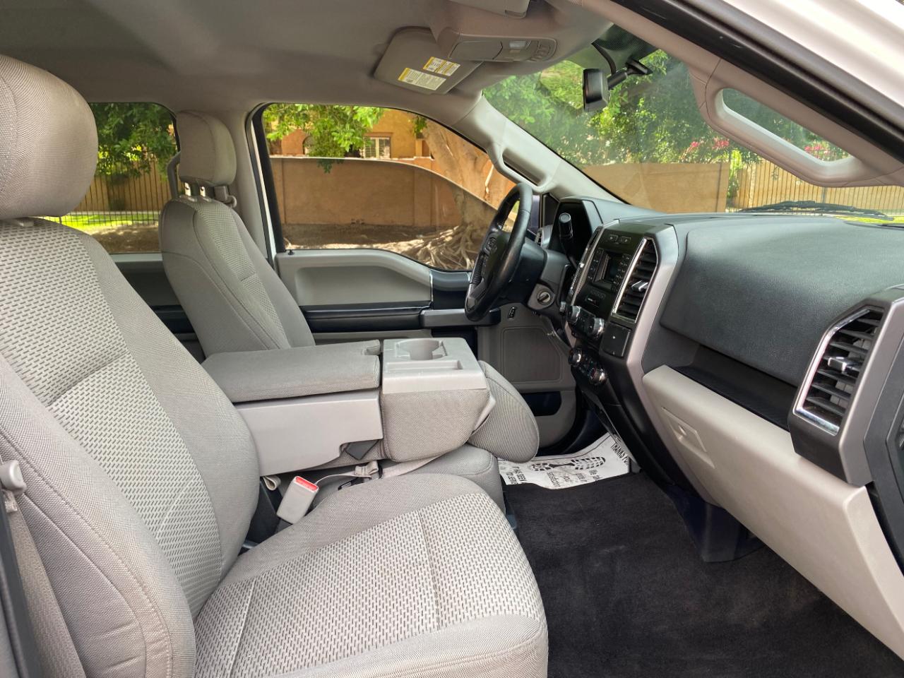 Ford F-150 2WD SuperCrew 157" XLT 2016