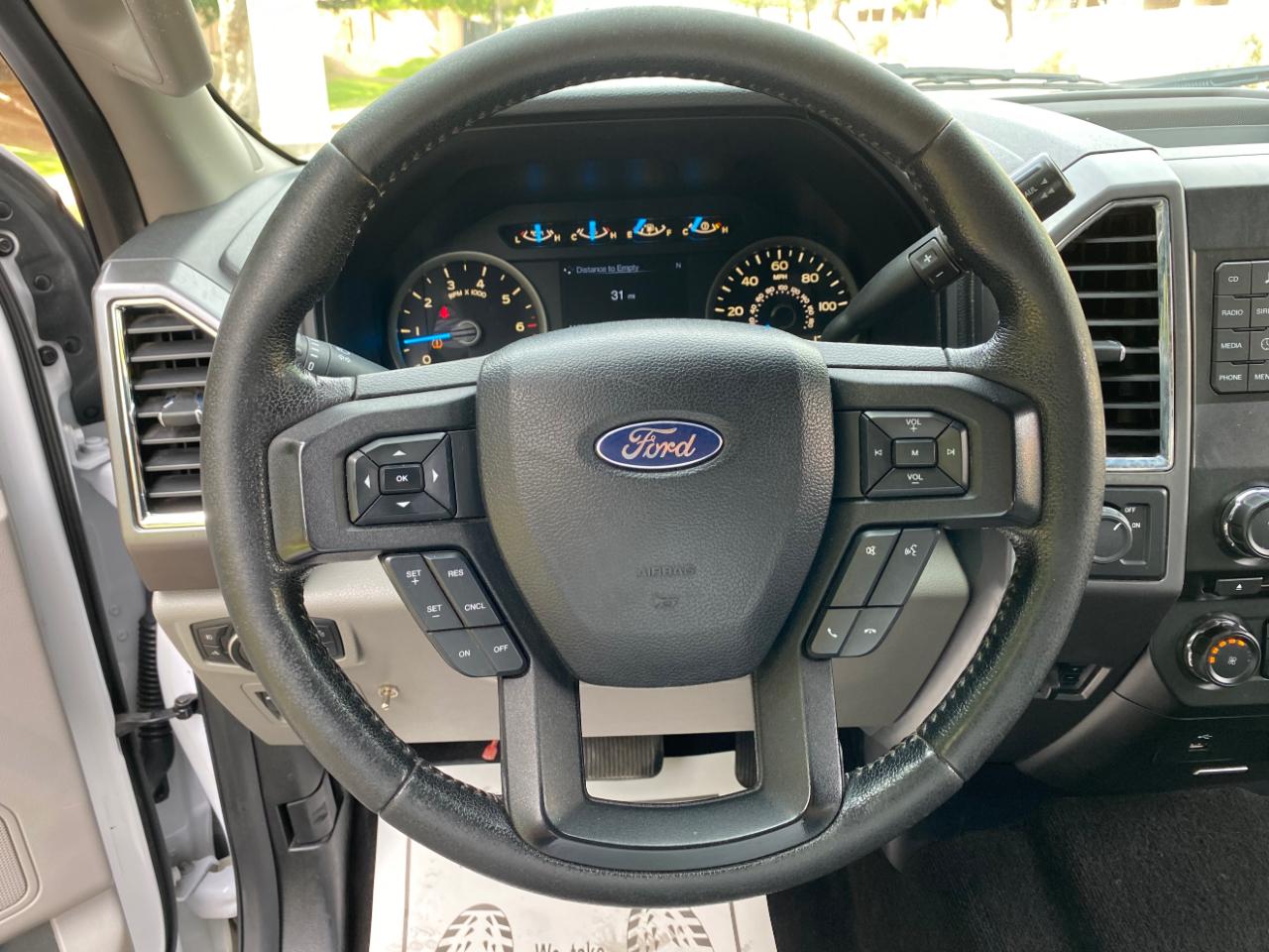 Ford F-150 2WD SuperCrew 157" XLT 2016