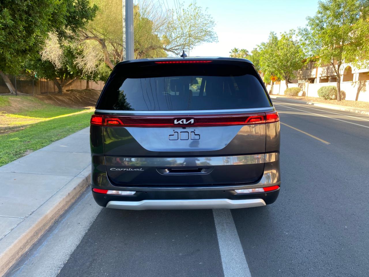 Kia Carnival LXS FWD 2022
