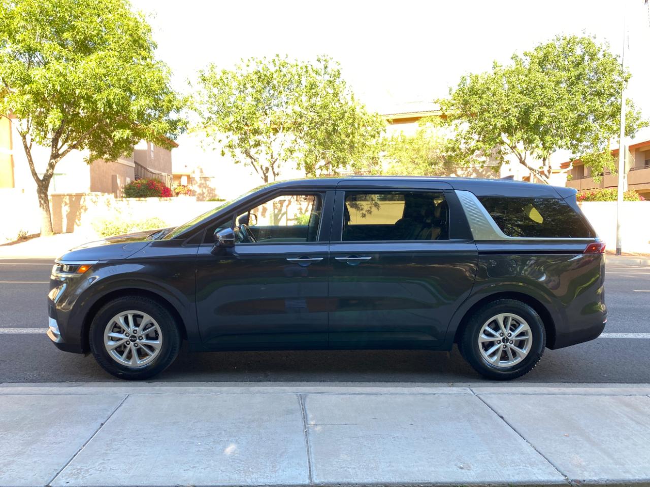 Kia Carnival LXS FWD 2022