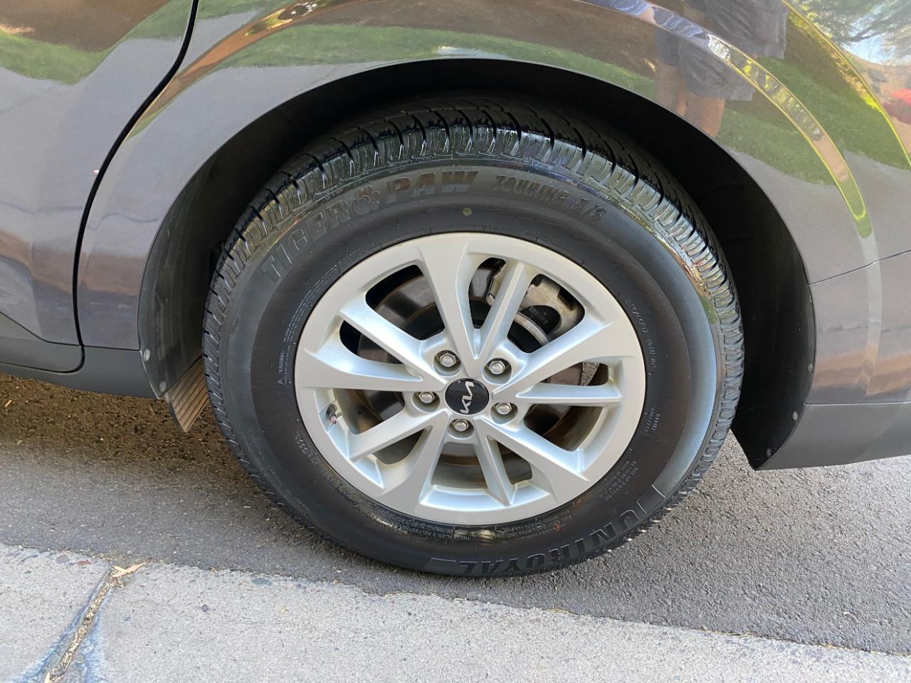 Kia Carnival LXS FWD 2022