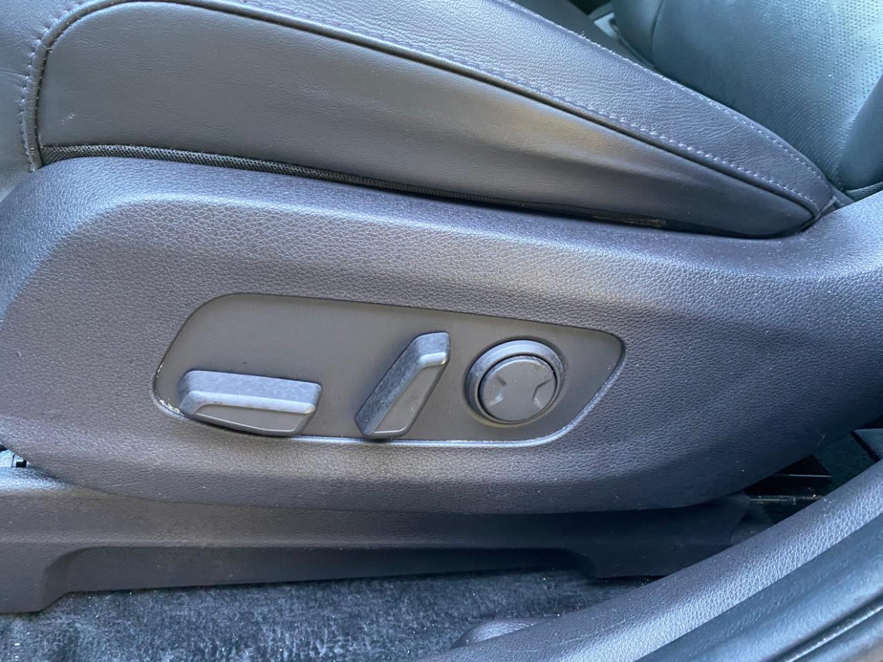 Kia Carnival LXS FWD 2022
