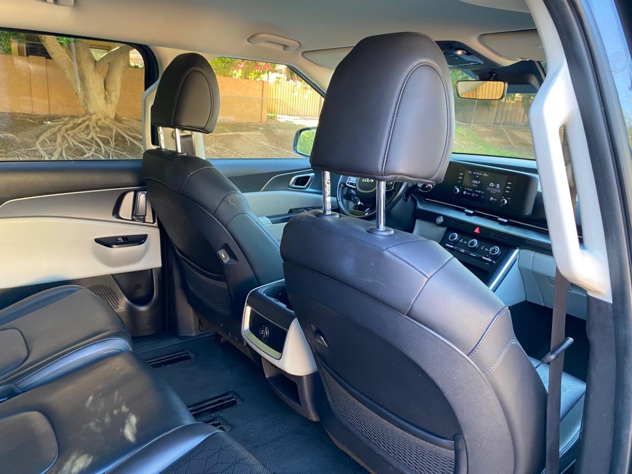 Kia Carnival LXS FWD 2022