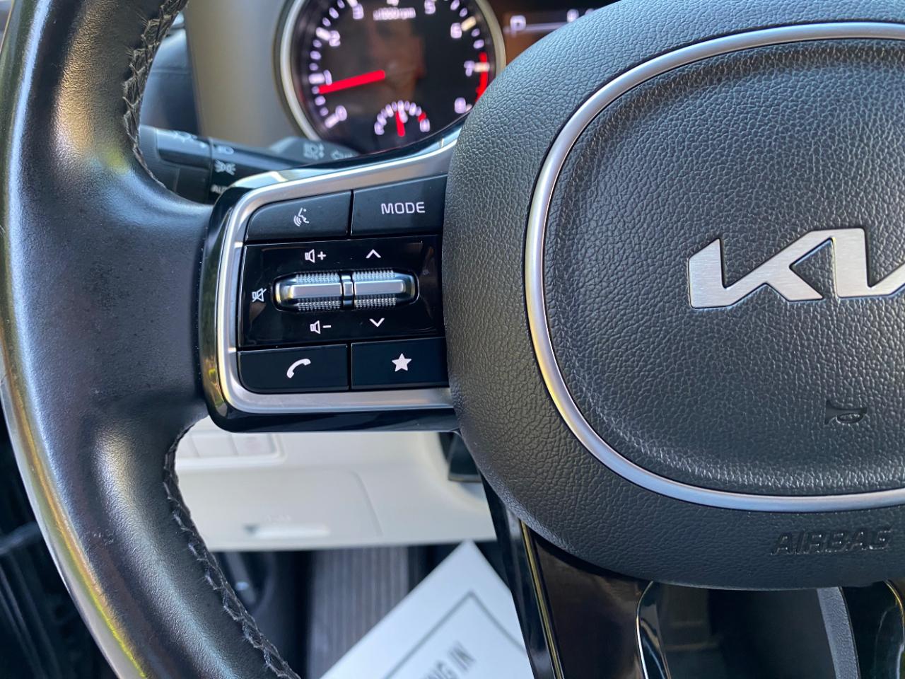 Kia Carnival LXS FWD 2022