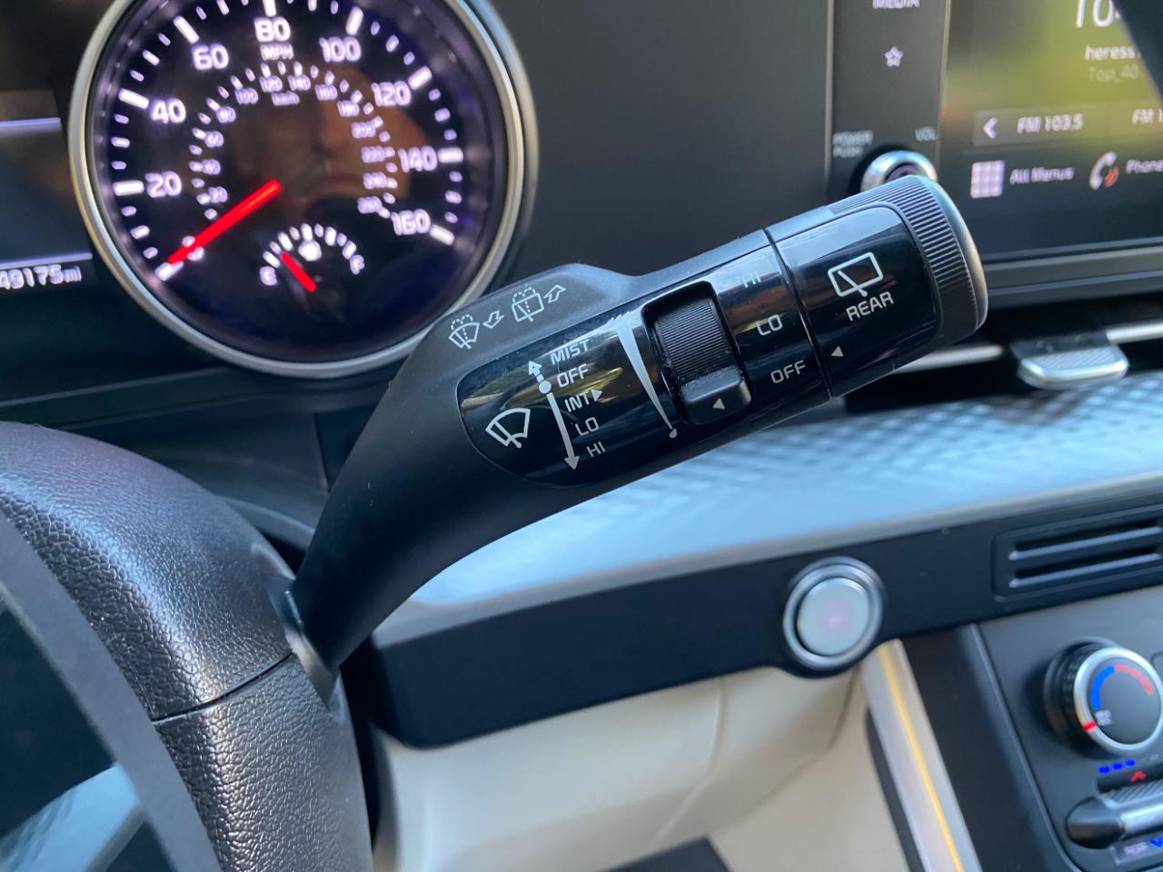Kia Carnival LXS FWD 2022
