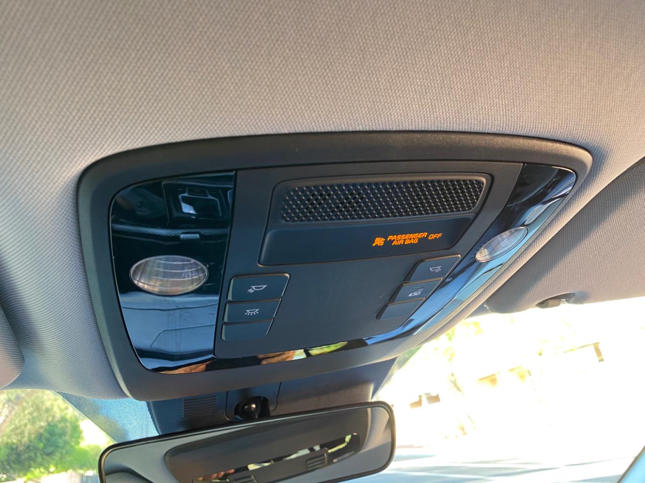 Kia Carnival LXS FWD 2022