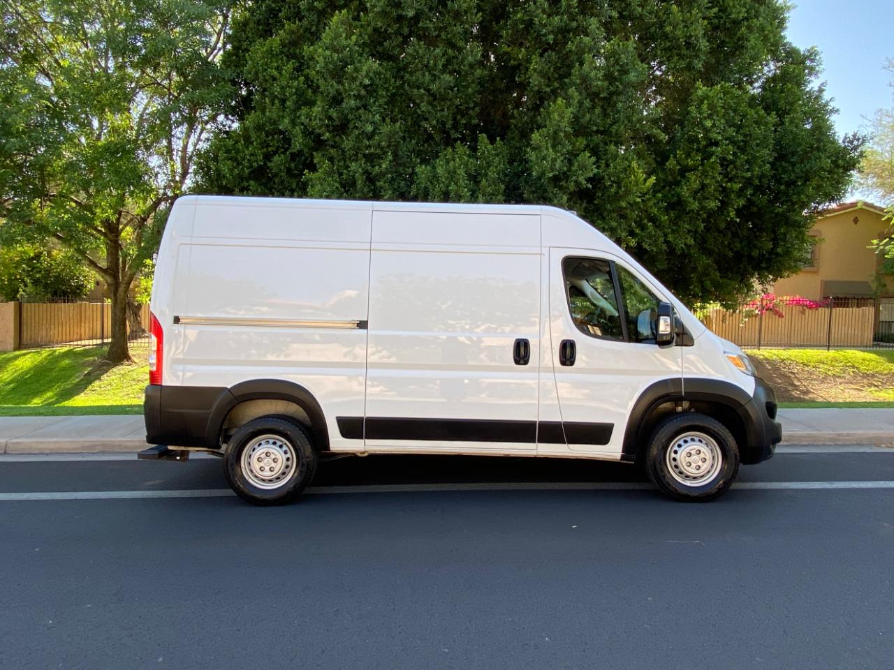 RAM ProMaster Cargo Van Tradesman 1500 High Roof 136" WB w/Pass Seat 2024