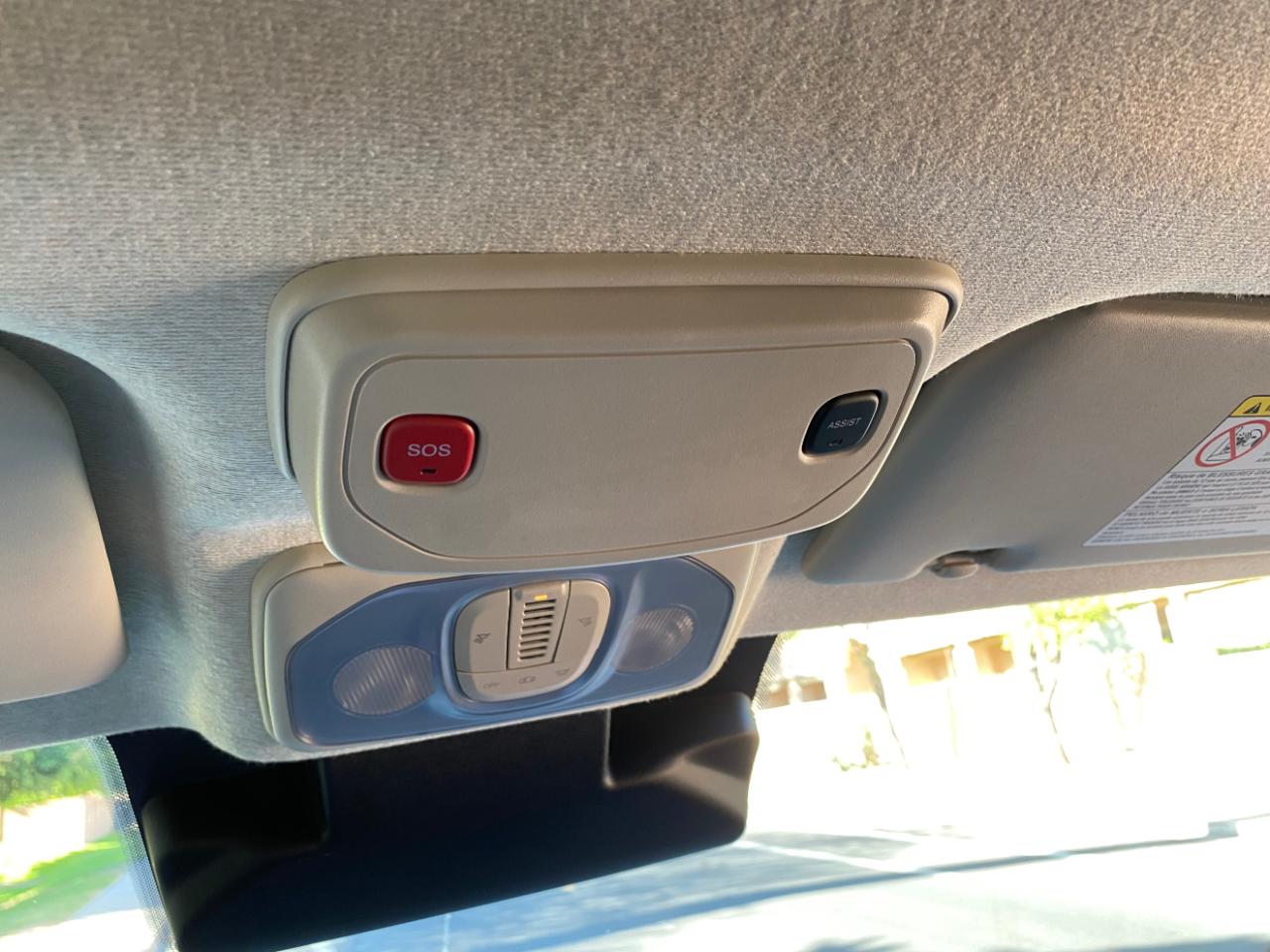 RAM ProMaster Cargo Van Tradesman 1500 High Roof 136" WB w/Pass Seat 2024