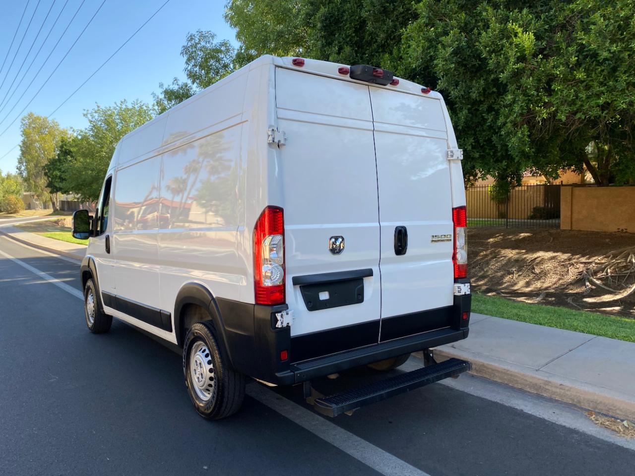 RAM ProMaster Cargo Van Tradesman 1500 High Roof 136" WB w/Pass Seat 2024