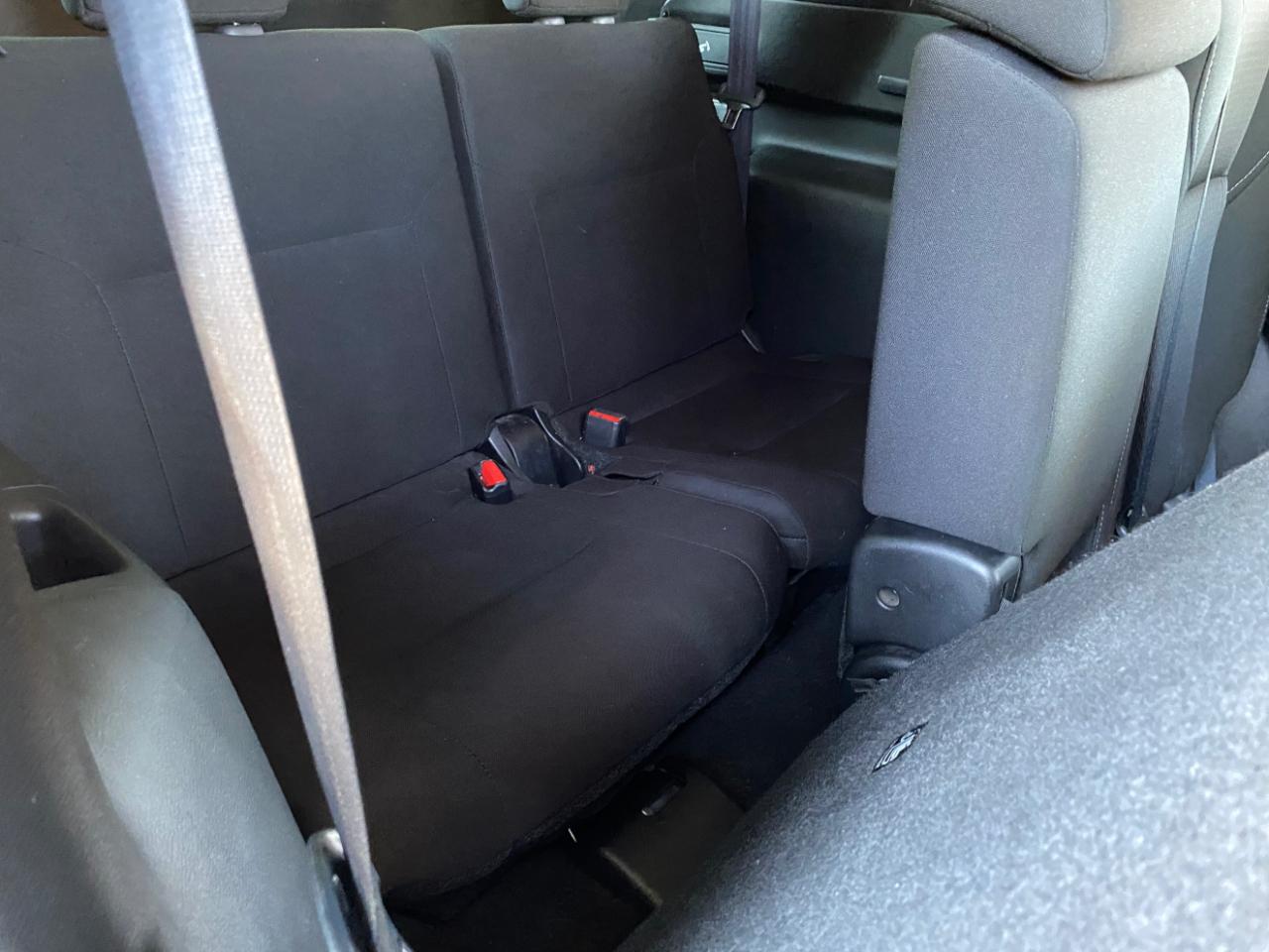 Mitsubishi Outlander ES FWD 2024
