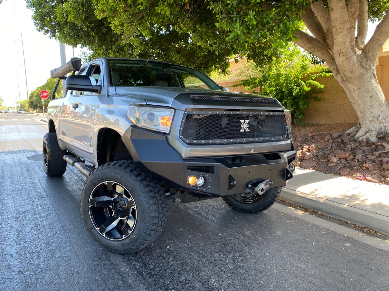 Toyota Tundra 4WD Truck Double Cab 4.6L V8 6-Spd AT SR5 (Natl) 2014