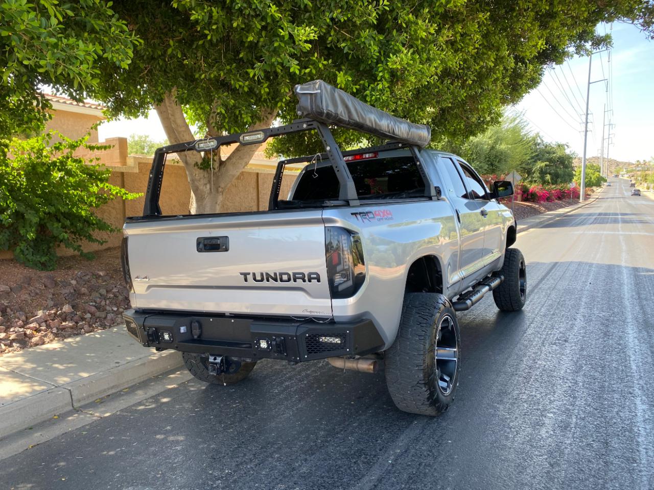 Toyota Tundra 4WD Truck Double Cab 4.6L V8 6-Spd AT SR5 (Natl) 2014